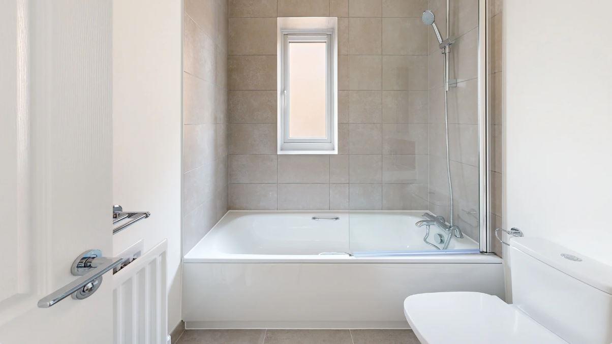 4 bed property in Heathcote Street, Dartford